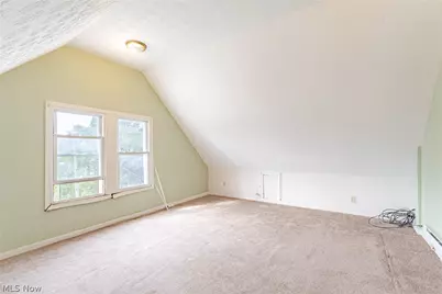 9913 Rosehill Avenue, Loveland, OH 44104 - Photo 23