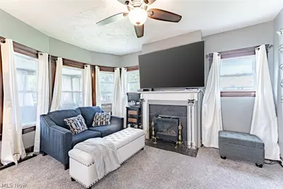 9913 Rosehill Avenue, Loveland, OH 44104 - Photo 5