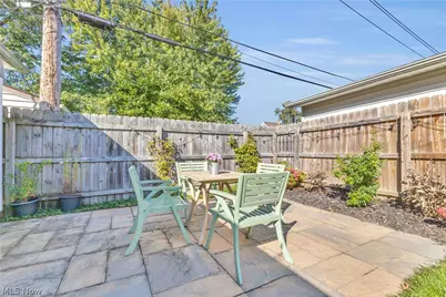 2138 Mars Avenue, Oakwood, OH 44107 - Photo 9