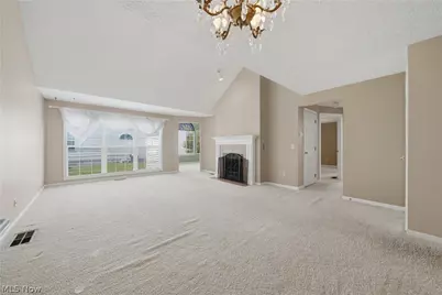 4435 Dalbury Avenue NE, Canton, OH 44714 - Photo 3