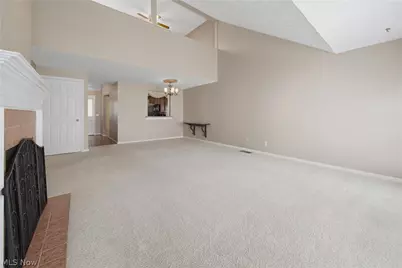 4435 Dalbury Avenue NE, Canton, OH 44714 - Photo 5