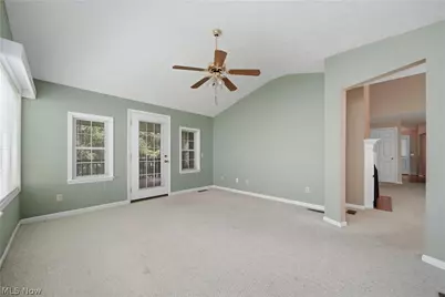 4435 Dalbury Avenue NE, Canton, OH 44714 - Photo 7