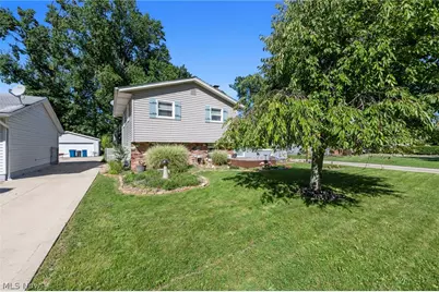 38233 Parkway Boulevard, Willoughby, OH 44094 - Photo 3