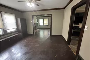 2982 Martin Luther King Jr Dr, Loveland, OH 44104 - Photo 5