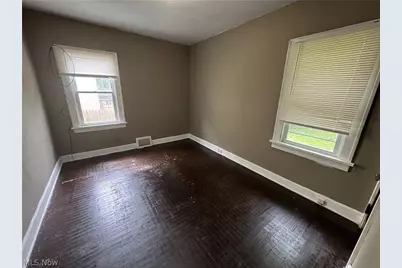 2982 Martin Luther King Jr Drive #Up, Loveland, OH 44104 - Photo 9