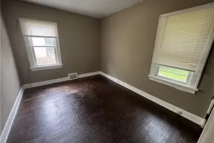 2982 Martin Luther King Jr Dr, Loveland, OH 44104 - Photo 9
