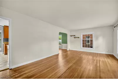 3678 Lynnfield Road, Huber Heights, OH 44122 - Photo 7