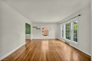 3678 Lynnfield Rd, Huber Heights, OH 44122 - Photo 9