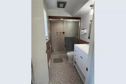 1905 Camberly Drive, Loveland, OH 44124 - Photo 35