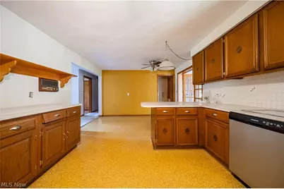10010 W High Street, Orrville, OH 44667 - Photo 17