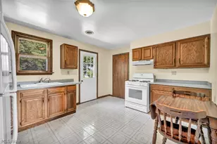 41878 Cooper Ave, Elyria, OH 44035 - Photo 7