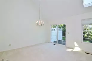 5925 Halle Farm Dr, Willoughby, OH 44094 - Photo 15