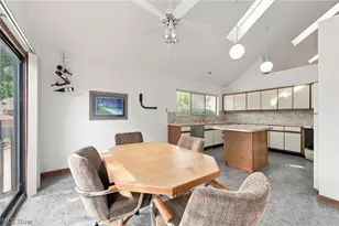 68 Starboard Cir, Green, OH 44319 - Photo 11