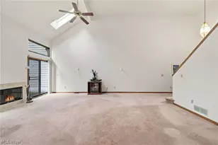68 Starboard Cir, Green, OH 44319 - Photo 5