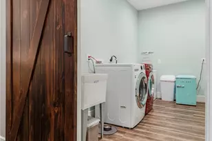3098 Huntcliffe Rd NE, Canton, OH 44721 - Photo 19
