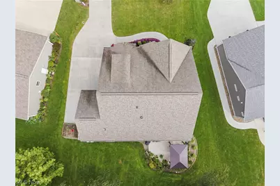 3098 Huntcliffe Road NE, Canton, OH 44721 - Photo 39