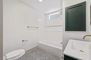 1372 Bonnieview Ave, Oakwood, OH 44107 - Photo 21
