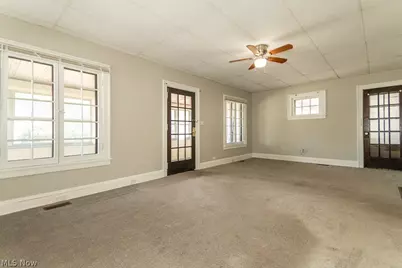170 E 316th Street, Willowick, OH 44095 - Photo 7