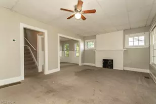 170 E 316th St, Willowick, OH 44095 - Photo 9