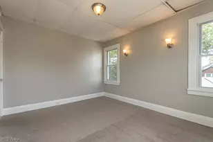 170 E 316th St, Willowick, OH 44095 - Photo 21