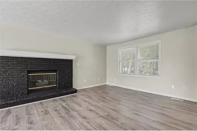 251 Caladonia Avenue, Akron, OH 44333 - Photo 7