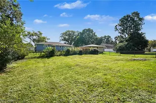 251 Caladonia Ave, Akron, OH 44333 - Photo 33