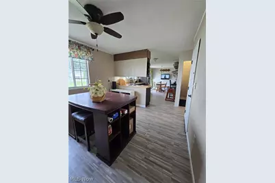 1576 Suzanne Circle, Belpre, OH 45714 - Photo 7