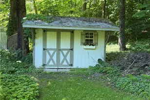 8094 Rolling Brook Rd, Northfield, OH 44067 - Photo 13