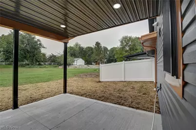 206 Tower Street SW, Beach City, OH 44608 - Photo 25
