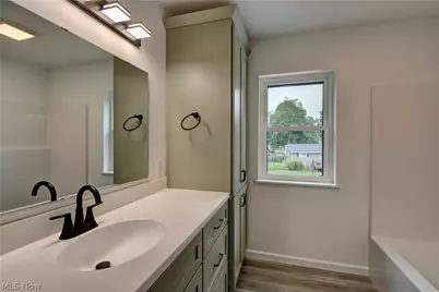 206 Tower Street SW, Beach City, OH 44608 - Photo 39