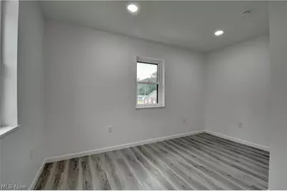 206 Tower Street SW, Beach City, OH 44608 - Photo 13