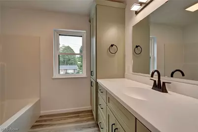 206 Tower Street SW, Beach City, OH 44608 - Photo 15