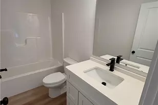 672 E 331st, Eastlake, OH 44095 - Photo 33