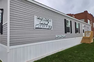 701 N Main St, Wellington, OH 44090 - Photo 3