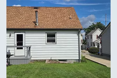 80 Omar Street, Struthers, OH 44471 - Photo 3