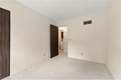 7970 Mentor Avenue #J02, Mentor, OH 44060 - Photo 19
