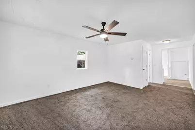 3538 Albany Avenue, Lorain, OH 44055 - Photo 17