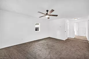 3538 Albany Ave, Lorain, OH 44055 - Photo 17