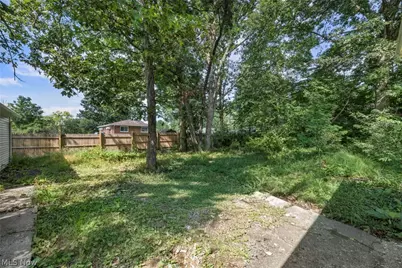 3538 Albany Avenue, Lorain, OH 44055 - Photo 5