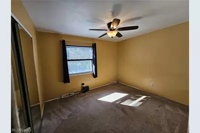 6698 Hedgeline, Huber Heights, OH 44146 - Photo 7
