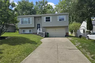 6698 Hedgeline, Huber Heights, OH 44146 - Photo 1