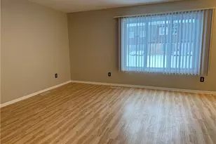 6400 Center St, Mentor, OH 44060 - Photo 5