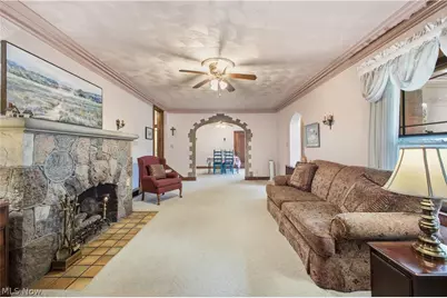 24 Overlook Boulevard, Struthers, OH 44471 - Photo 7