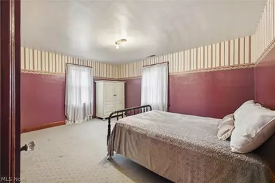 24 Overlook Boulevard, Struthers, OH 44471 - Photo 23