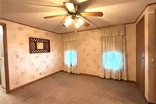 12921 Springfield Rd, New Springfield, OH 44443 - Photo 17