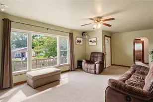 915 Wabash Ave, Zanesville, OH 43701 - Photo 9