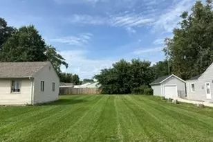 13814 Leroy Ave, Loveland, OH 44135 - Photo 1
