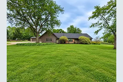 1102 E Garfield Road, Aurora, OH 44202 - Photo 1