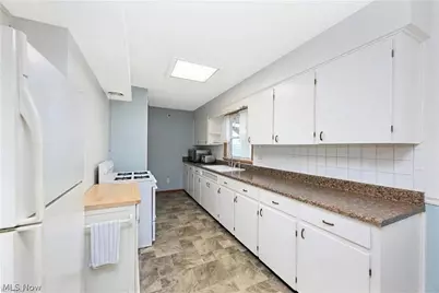 1325 Delverne Avenue SW, Canton, OH 44710 - Photo 25