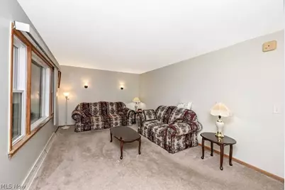 1325 Delverne Avenue SW, Canton, OH 44710 - Photo 17